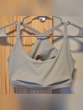 📢2/15‼️ Active Cross-Back Sports Bra